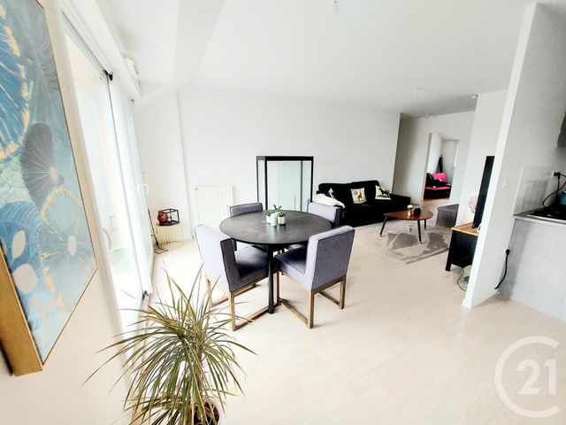 Appartement F3 à vendre - 3 pièces - 65.0 m2 - MONTREUIL SUR ILLE - 35 - BRETAGNE - Century 21 Dréano Immobilier