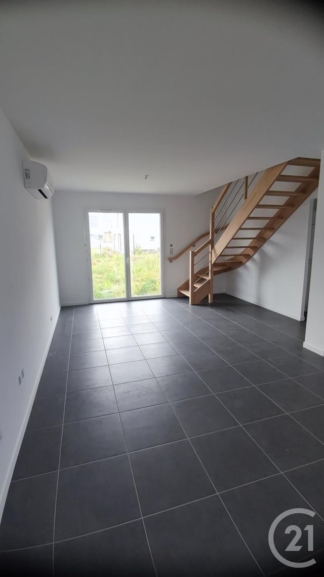 maison à louer - 4 pièces - 85.0 m2 - COMBOURG - 35 - BRETAGNE - Century 21 Dréano Immobilier
