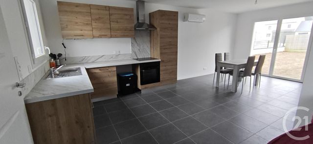 maison à louer - 4 pièces - 85.0 m2 - COMBOURG - 35 - BRETAGNE - Century 21 Dréano Immobilier