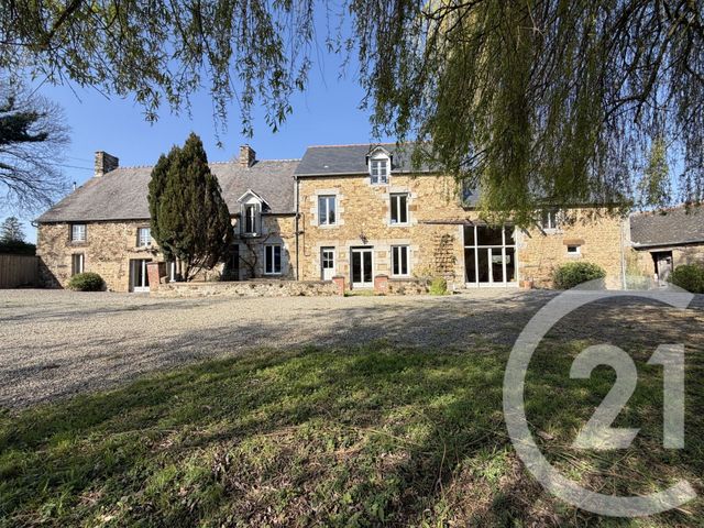 maison à vendre - 14 pièces - 383.9 m2 - NOYAL SOUS BAZOUGES - 35 - BRETAGNE - Century 21 Dréano Immobilier