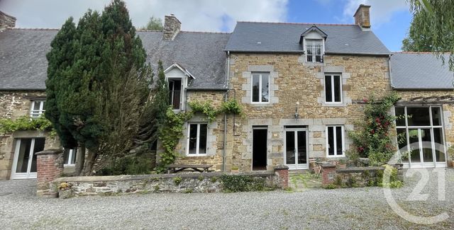 maison à vendre - 14 pièces - 383.9 m2 - NOYAL SOUS BAZOUGES - 35 - BRETAGNE - Century 21 Dréano Immobilier