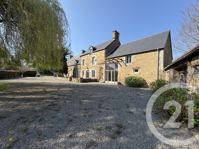 maison à vendre - 14 pièces - 383.9 m2 - NOYAL SOUS BAZOUGES - 35 - BRETAGNE - Century 21 Dréano Immobilier