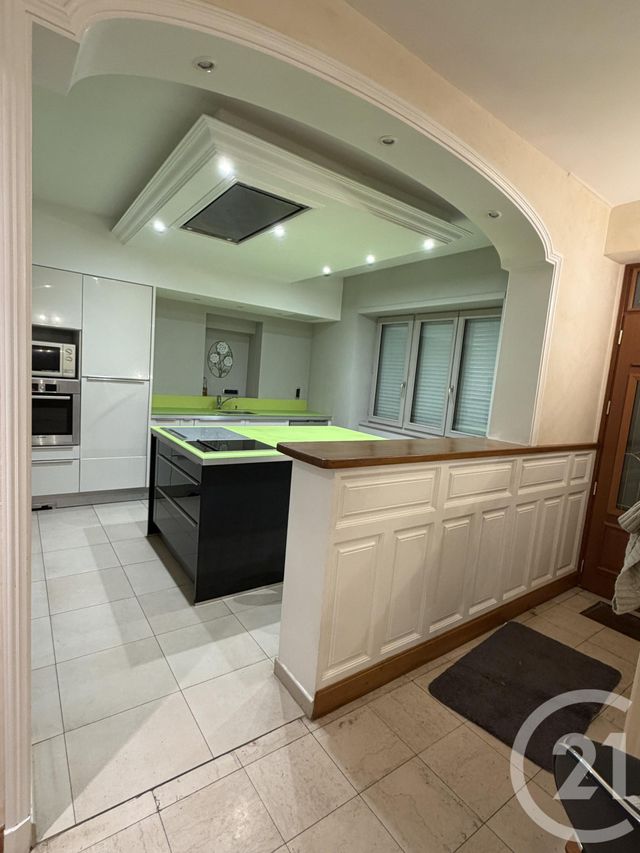 maison à vendre - 8 pièces - 195.0 m2 - HEDE BAZOUGES - 35 - BRETAGNE - Century 21 Dréano Immobilier