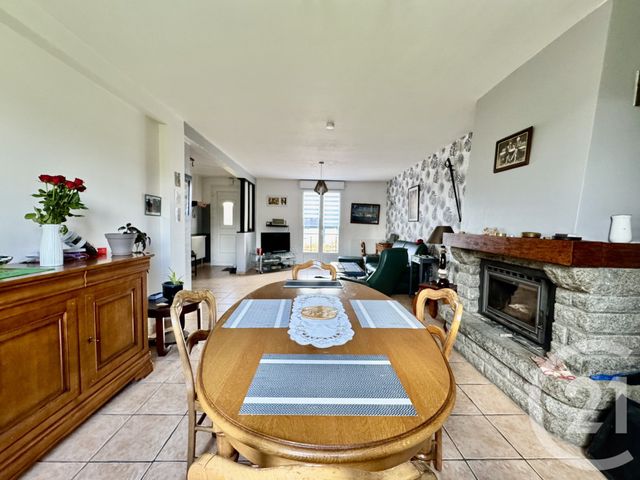 maison à vendre - 6 pièces - 120.9 m2 - TINTENIAC - 35 - BRETAGNE - Century 21 Dréano Immobilier