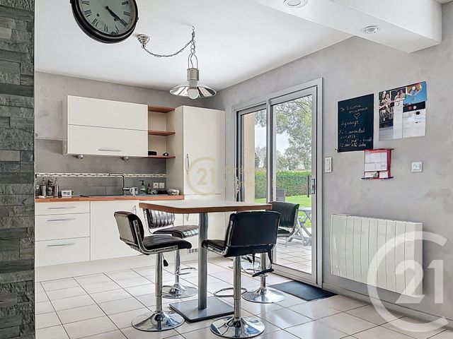 maison à vendre - 6 pièces - 141.0 m2 - LA CHAPELLE AUX FILTZMEENS - 35 - BRETAGNE - Century 21 Dréano Immobilier