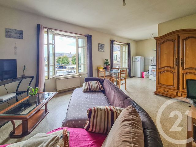 Afficher la photo en grand Appartement T3 à vendre - 3 pièces - 62.0 m2 - COMBOURG - 35 - BRETAGNE - Century 21 Dréano Immobilier