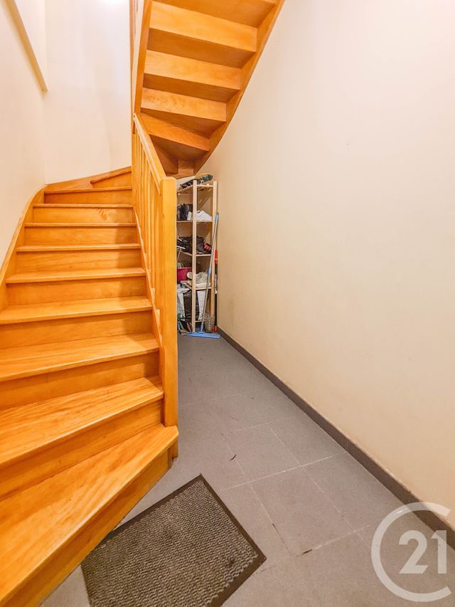Afficher la photo en grand Appartement T3 à vendre - 3 pièces - 62.0 m2 - COMBOURG - 35 - BRETAGNE - Century 21 Dréano Immobilier