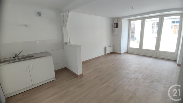 Appartement F2 à louer COMBOURG