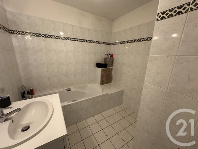 maison à vendre - 6 pièces - 190.5 m2 - ST LEGER DES PRES - 35 - BRETAGNE - Century 21 Dréano Immobilier