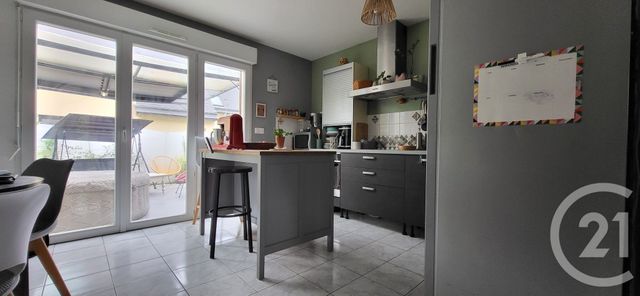 Appartement Triplex à vendre - 4 pièces - 87.85 m2 - GEVEZE - 35 - BRETAGNE - Century 21 Dréano Immobilier