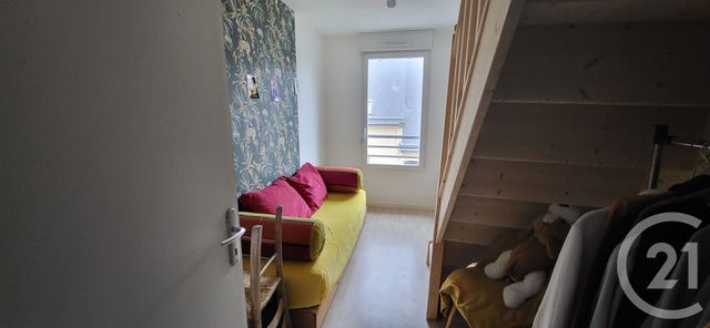 Appartement Triplex à vendre - 4 pièces - 87.85 m2 - GEVEZE - 35 - BRETAGNE - Century 21 Dréano Immobilier