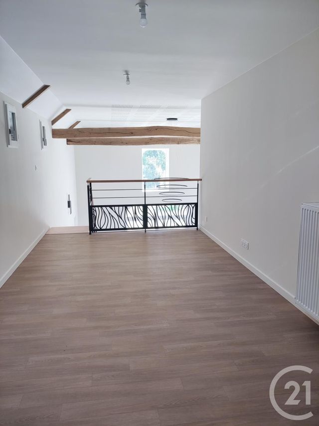 maison à louer - 4 pièces - 145.0 m2 - COMBOURG - 35 - BRETAGNE - Century 21 Dréano Immobilier