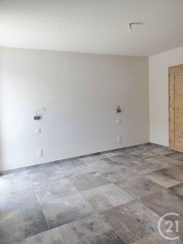 maison à louer - 4 pièces - 145.0 m2 - COMBOURG - 35 - BRETAGNE - Century 21 Dréano Immobilier