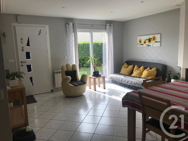 Afficher la photo en grand maison à vendre - 7 pièces - 150.0 m2 - MONTREUIL SUR ILLE - 35 - BRETAGNE - Century 21 Dréano Immobilier