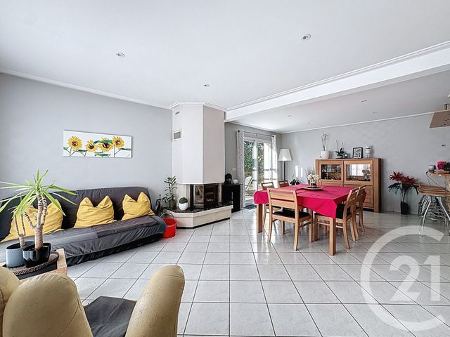 maison à vendre - 7 pièces - 150.0 m2 - MONTREUIL SUR ILLE - 35 - BRETAGNE - Century 21 Dréano Immobilier