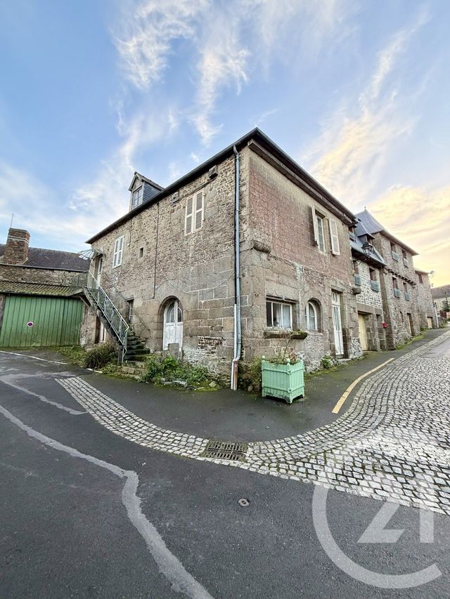 Maison à vendre BAZOUGES LA PEROUSE