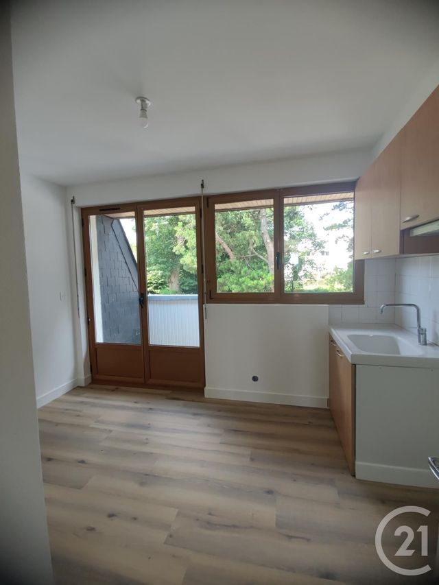 Appartement F2 à louer - 2 pièces - 48.92 m2 - COMBOURG - 35 - BRETAGNE - Century 21 Dréano Immobilier