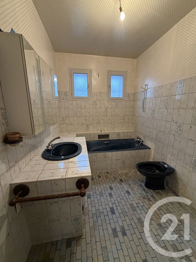 maison à vendre - 9 pièces - 239.0 m2 - ANTRAIN - 35 - BRETAGNE - Century 21 Dréano Immobilier