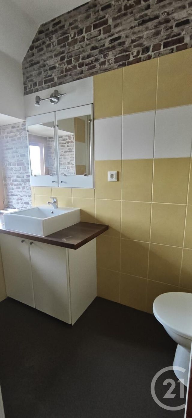 maison à louer - 3 pièces - 73.0 m2 - MEILLAC - 35 - BRETAGNE - Century 21 Dréano Immobilier