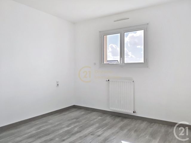 maison à louer - 5 pièces - 104.32 m2 - HEDE BAZOUGES - 35 - BRETAGNE - Century 21 Dréano Immobilier