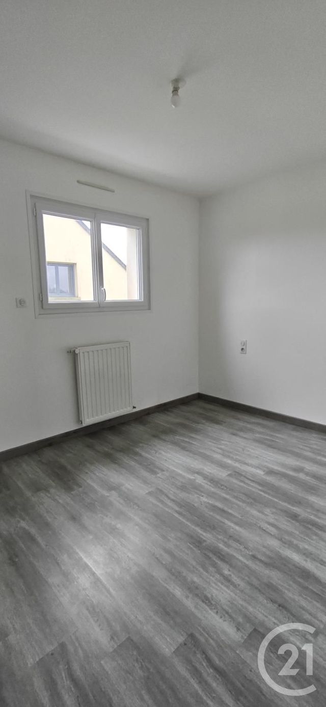 maison à louer - 4 pièces - 104.32 m2 - HEDE BAZOUGES - 35 - BRETAGNE - Century 21 Dréano Immobilier