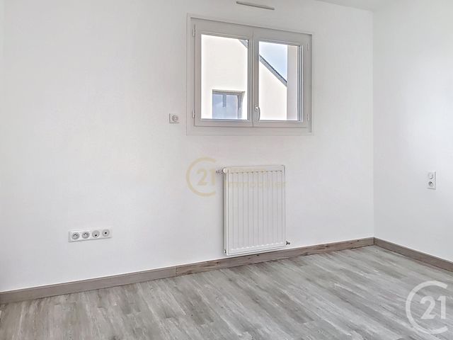 maison à louer - 5 pièces - 104.32 m2 - HEDE BAZOUGES - 35 - BRETAGNE - Century 21 Dréano Immobilier