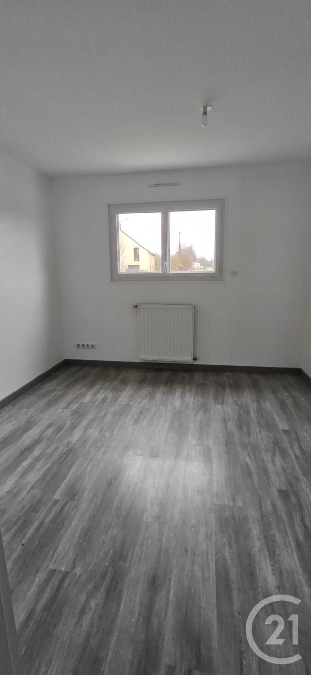 maison à louer - 4 pièces - 104.32 m2 - HEDE BAZOUGES - 35 - BRETAGNE - Century 21 Dréano Immobilier