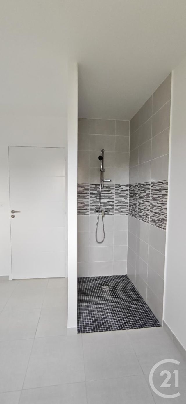 maison à louer - 3 pièces - 74.42 m2 - COMBOURG - 35 - BRETAGNE - Century 21 Dréano Immobilier