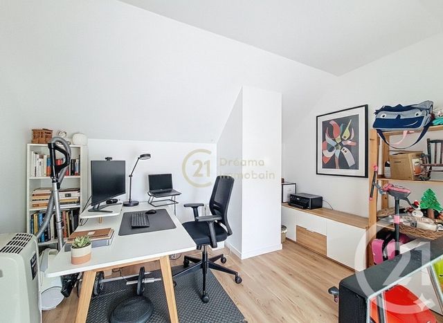 Appartement T4 à vendre - 4 pièces - 115.8 m2 - ST DOMINEUC - 35 - BRETAGNE - Century 21 Dréano Immobilier