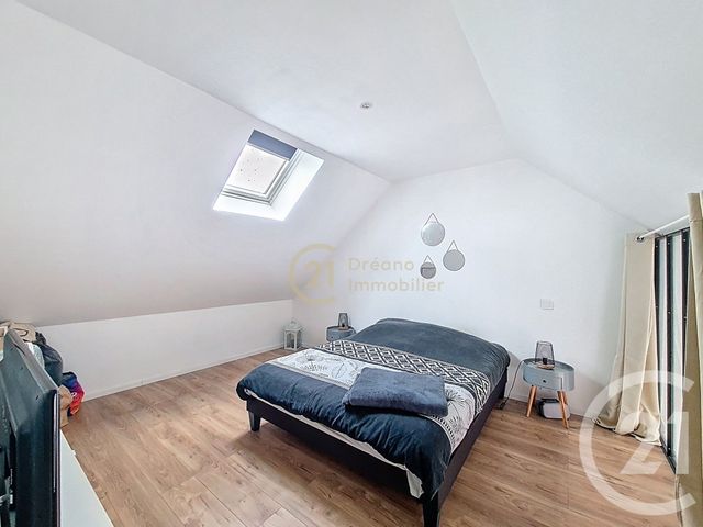 Appartement T4 à vendre - 4 pièces - 115.8 m2 - ST DOMINEUC - 35 - BRETAGNE - Century 21 Dréano Immobilier