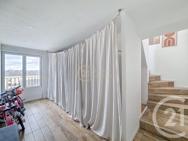 Appartement T4 à vendre - 4 pièces - 115.8 m2 - ST DOMINEUC - 35 - BRETAGNE - Century 21 Dréano Immobilier