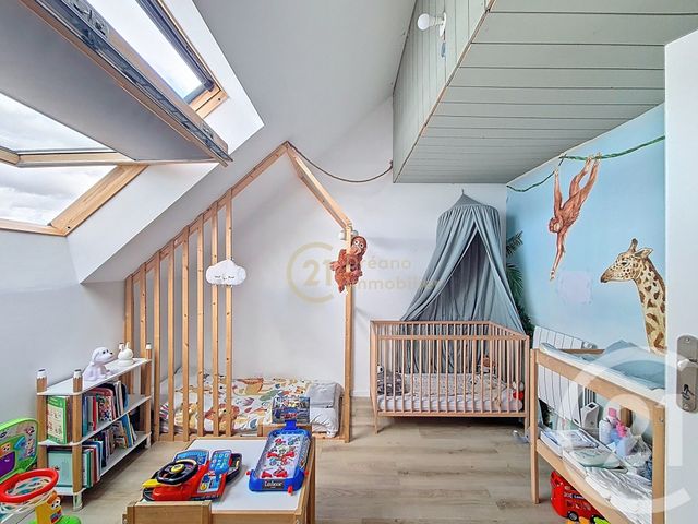 Appartement T4 à vendre - 4 pièces - 115.8 m2 - ST DOMINEUC - 35 - BRETAGNE - Century 21 Dréano Immobilier