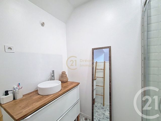 Appartement T4 à vendre - 4 pièces - 115.8 m2 - ST DOMINEUC - 35 - BRETAGNE - Century 21 Dréano Immobilier