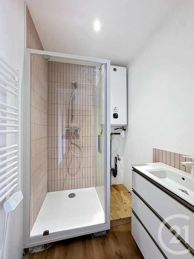 entreprise à louer - 37.6 m2 - COMBOURG - 35 - BRETAGNE - Century 21 Dréano Immobilier