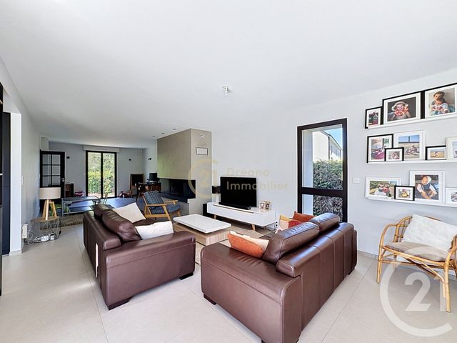 maison à vendre - 8 pièces - 213.5 m2 - HEDE BAZOUGES - 35 - BRETAGNE - Century 21 Dréano Immobilier