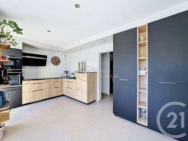 maison à vendre - 8 pièces - 213.5 m2 - HEDE BAZOUGES - 35 - BRETAGNE - Century 21 Dréano Immobilier