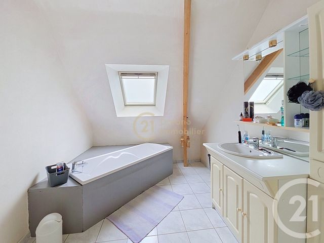 maison à vendre - 6 pièces - 107.34 m2 - LE CROUAIS - 35 - BRETAGNE - Century 21 Dréano Immobilier
