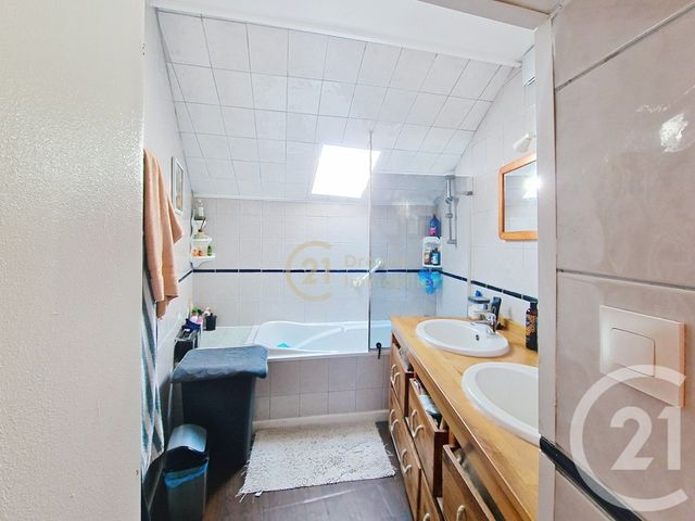 maison à vendre - 7 pièces - 145.86 m2 - MONTFORT SUR MEU - 35 - BRETAGNE - Century 21 Dréano Immobilier