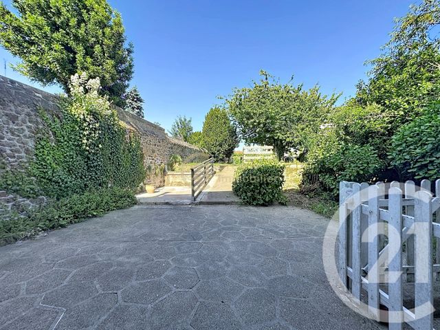 maison à vendre - 8 pièces - 166.0 m2 - HEDE BAZOUGES - 35 - BRETAGNE - Century 21 Dréano Immobilier