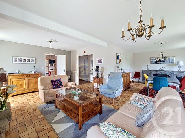 maison à vendre - 8 pièces - 158.9 m2 - HEDE BAZOUGES - 35 - BRETAGNE - Century 21 Dréano Immobilier