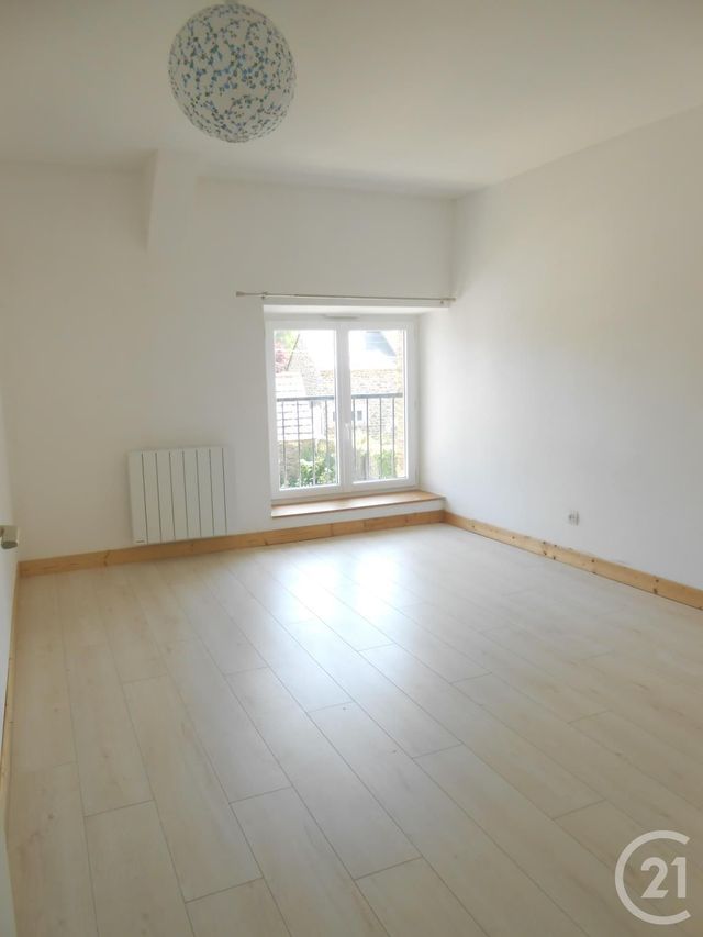 maison à louer - 4 pièces - 97.0 m2 - PLEUGUENEUC - 35 - BRETAGNE - Century 21 Dréano Immobilier