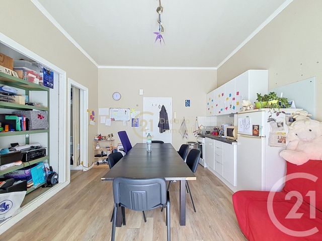 Appartement T2 à vendre - 2 pièces - 30.0 m2 - COMBOURG - 35 - BRETAGNE - Century 21 Dréano Immobilier