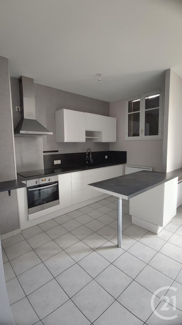 Appartement F2 à louer - 2 pièces - 47.6 m2 - HEDE BAZOUGES - 35 - BRETAGNE - Century 21 Dréano Immobilier