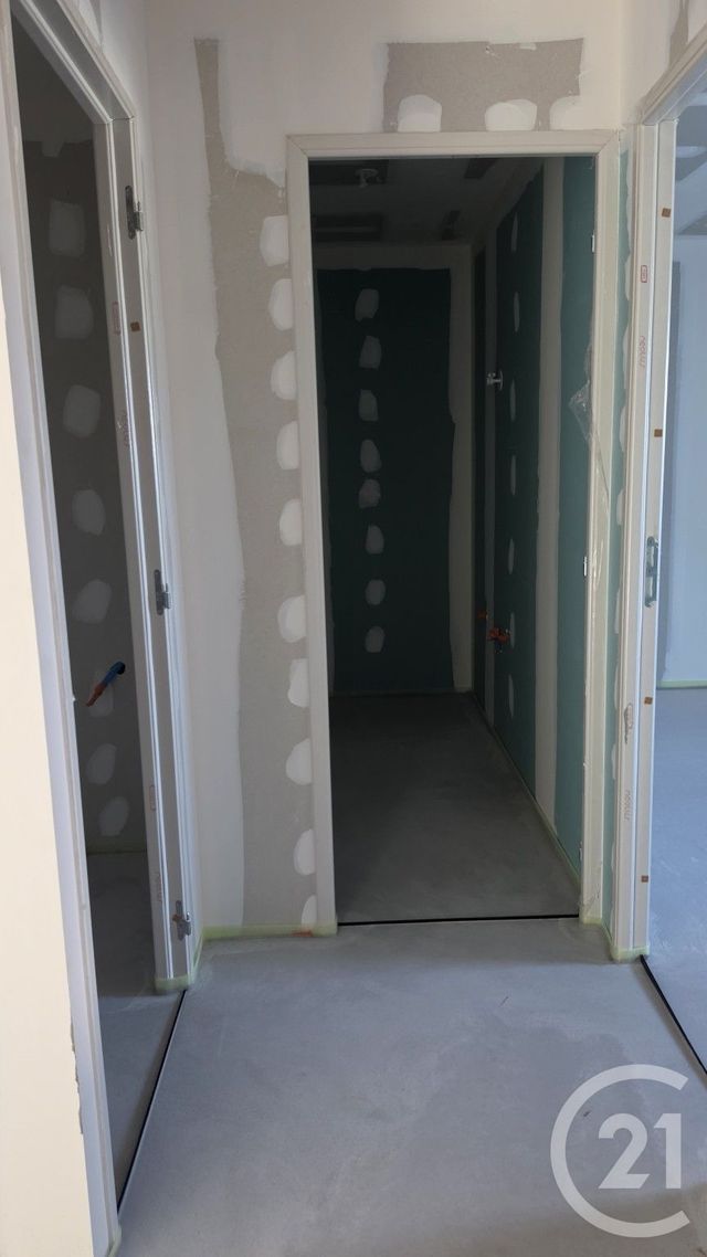 maison à vendre - 5 pièces - 100.46 m2 - ST MEEN LE GRAND - 35 - BRETAGNE - Century 21 Dréano Immobilier