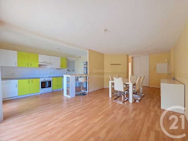 Appartement T3 à vendre SENS DE BRETAGNE