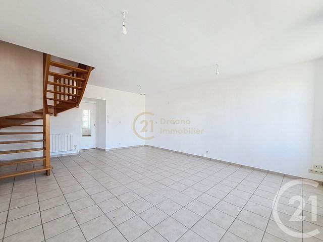 maison à vendre - 4 pièces - 62.9 m2 - COMBOURG - 35 - BRETAGNE - Century 21 Dréano Immobilier