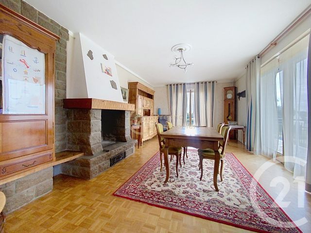 maison à vendre - 7 pièces - 132.0 m2 - PLEUGUENEUC - 35 - BRETAGNE - Century 21 Dréano Immobilier