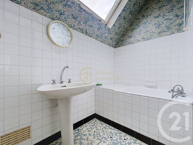 maison à vendre - 7 pièces - 132.0 m2 - PLEUGUENEUC - 35 - BRETAGNE - Century 21 Dréano Immobilier