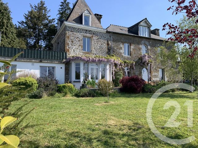 maison à vendre - 10 pièces - 297.3 m2 - NOYAL SOUS BAZOUGES - 35 - BRETAGNE - Century 21 Dréano Immobilier