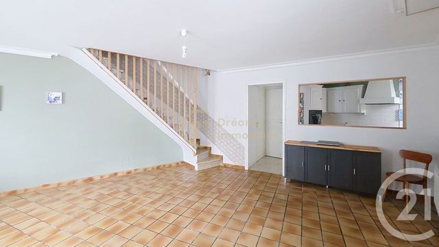 maison à vendre - 3 pièces - 72.22 m2 - ST MEEN LE GRAND - 35 - BRETAGNE - Century 21 Dréano Immobilier